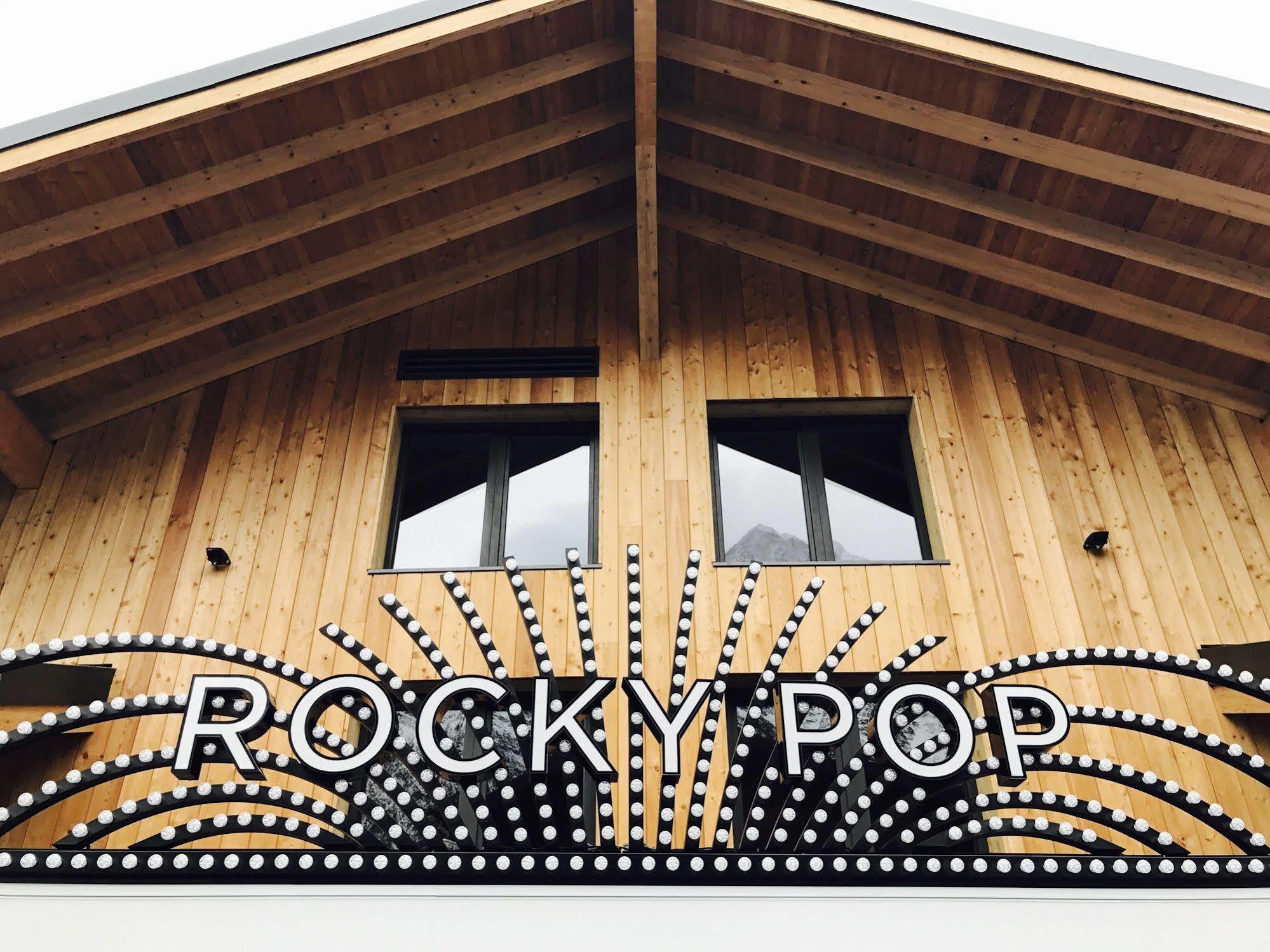 Rockypop Chamonix - Les Houches Hotel ภายนอก รูปภาพ